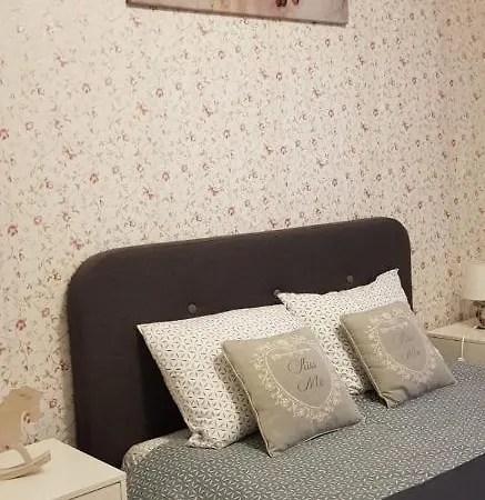 House Two Apartman